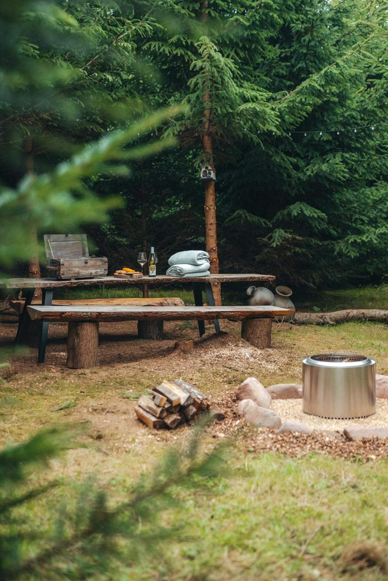 Cosy Forest Lodge Penrhos  ภายนอก รูปภาพ